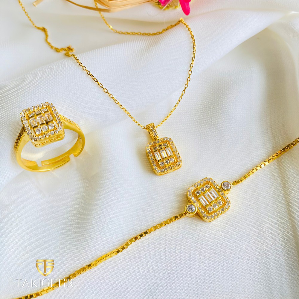 Gold Mehsa Baget Set